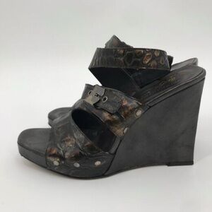 Donald J. Pliner ILIA Crocodile Embossed Leather Studded Wedge Sandal Size 6.5